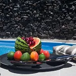 Irene Fira (Santorini)