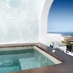 Irene 4* Fira (Santorini)