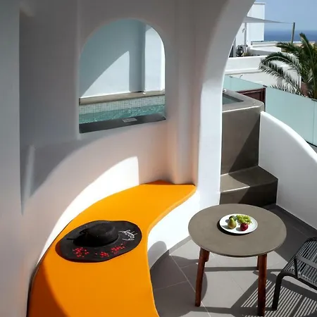 Irene Fira (Santorini)