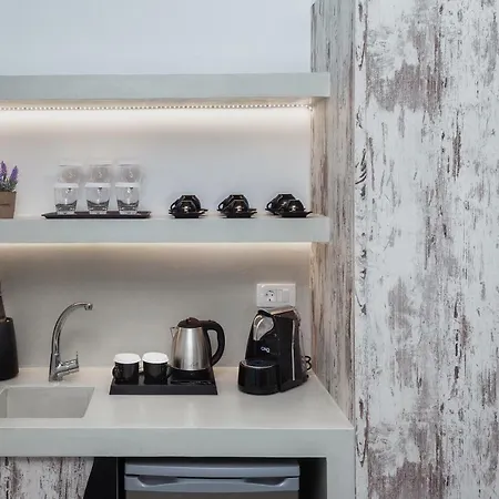 Irene Oda ve Kahvaltı