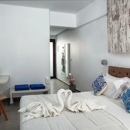 Irene 4* Fira (Santorini)