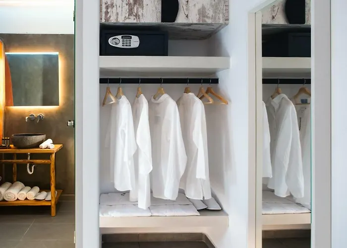 Irene B&B 산토리니