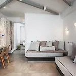 Irene 4* Fira (Santorini)