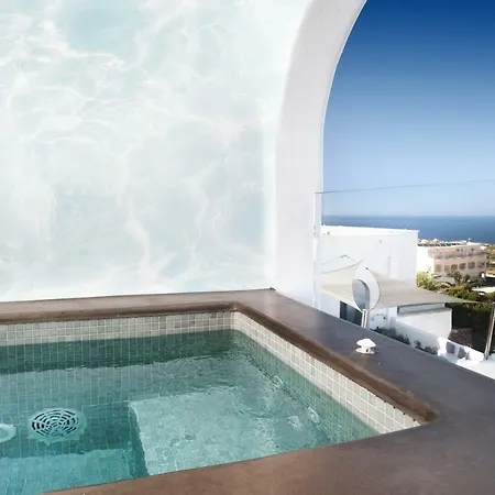 Irene 4* Fira (Santorini)